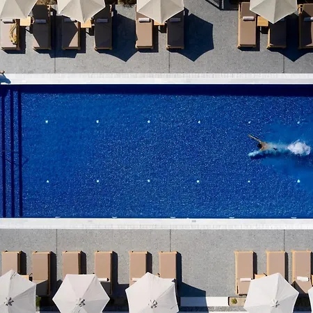 Üdülőközpont Sea Breeze Santorini Resort, Curio By Hilton 5*